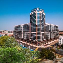 Фото Апартаменты на улице Буденного 129