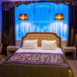 Номер люкс премиум с 1 двуспальной кроватью