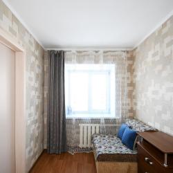 Фото Апартаменты на улице Нефтезаводская 3