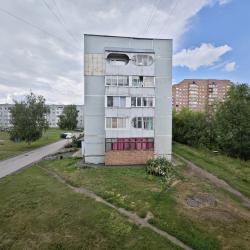 1-комнатные апартаменты улучшенные Юрга, ул.Фестивальная 1