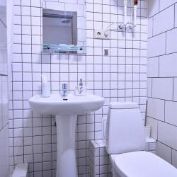 Двухместный номер с собственной ванной комнатой