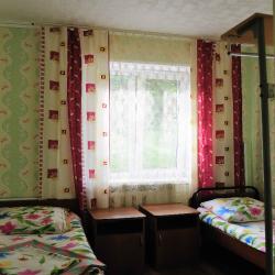 Номер эконом с 4 односпальными кроватями (с пансионом)