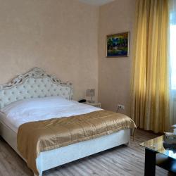 Номер комфорт с 1 двуспальной кроватью