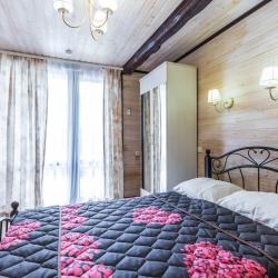 Комната стандарт с 1 двуспальной кроватью