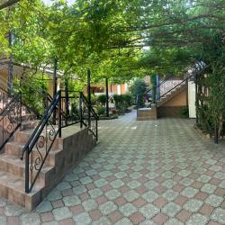 Фото Отель Черноморский дворик
