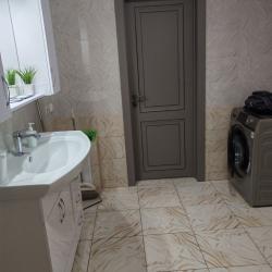 2-комнатные апартаменты улучшенные Краснодарский край, Краснодар, дачное некоммерческое товарищество Новознаменский, Центральная ул., 20