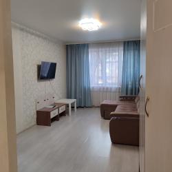 Фото Апартаменты на Школьном переулке 4