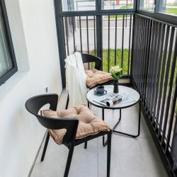 Фото Отель MyHome YourHome (МайХоум ЙоХоум) на Фарфоровской улице