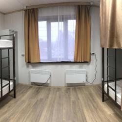 Кровать в 4-местном общем номере (удобства на этаже)