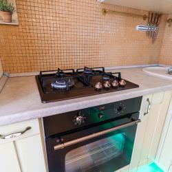 Фото Отель LetoApart (ЛетоАпарт) на улице Карла Маркса