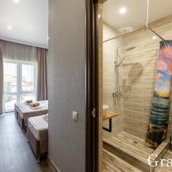 Фото Отель Гранада