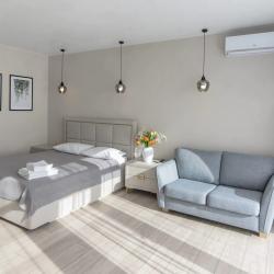 Номер полулюкс с 1 двуспальной кроватью №26-28