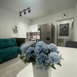 Фото Апартаменты на улице Смолина