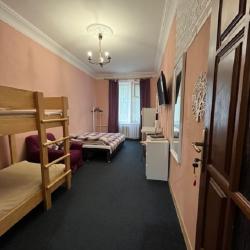 Фото Отель Меблированная комната Family House (Фэмили Хаус) на проспекте Независимости