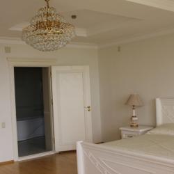 Фото Отель SHE (ШИ)