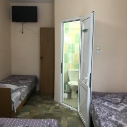 Комната стандарт с 4 односпальными кроватями
