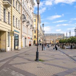 Фото Отель Castle (Касл Сенная)