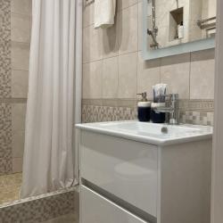 Фото Апартаменты Романтик на улице Трилиссера 18Б