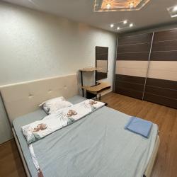 Фото Апартаменты Уют на улице Парковая 38