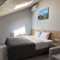 Номер студия (мансарда)