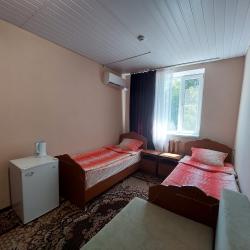 Номер комфорт с 2 односпальными кроватями