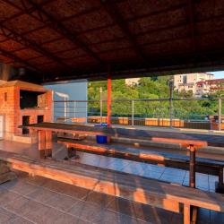 Фото Апартаменты на улице Коммунальная