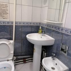 Номер стандарт с 1 односпальной и 1 двуспальной кроватью