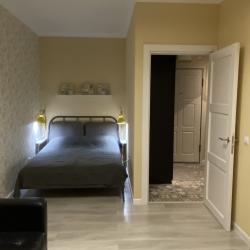Фото Отель Malina Apartment (Малина Апартмент) на улице Липовой Рощи 2 корпус 1