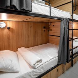 Sleep Box Hostel (Слип Бокс Хостел) — 57d0b84785247bb2532f6eac2879dc9b
