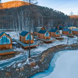 Фото Отель Khan Glamping Goloustnoye (Хан Глэмпинг Голоустное)
