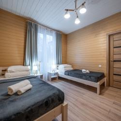 Коттедж у Озера с 3-мя спальнями (120 кв.м)