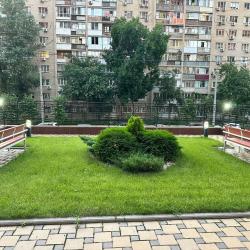 Фото Апартаменты на улице Максима Горького 242