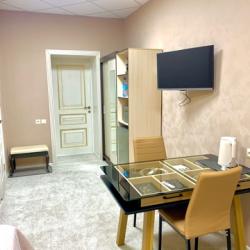 Номер комфорт с 1 двуспальной кроватью