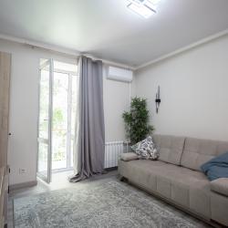 Фото Отель Smile Apartments (Смайл Апартментс) на проспекте Чехова 53/1