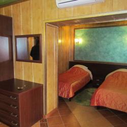 Номер стандарт с 2 односпальными кроватями