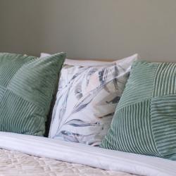 Апартаменты улучшенные Калининград, Аллея знаний 5