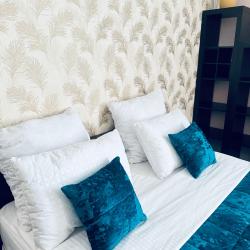 Фото Кварт Отель на улице Свободы