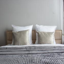 Фото Отель Квартирки НН на улице Академика Сахарова 113