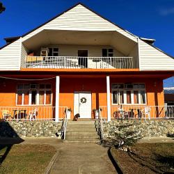 Фото Отель Гостевой дом Петрович