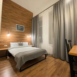 Номер стандарт с 1 двуспальной кроватью #108