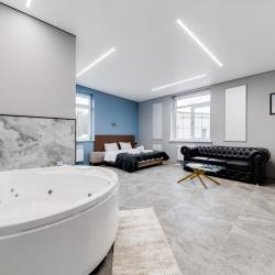 Номер люкс с джакузи