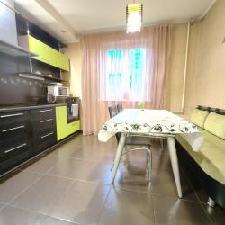 Фото Апартаменты на проспекте Мира 31