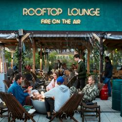 Фото V hotel & Rooftop lounge (В отель)