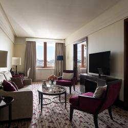Номер Люкс Four Seasons Экзекьютив с видом на Кремль Твин