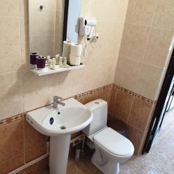 Комната комфорт с 4 односпальными кроватями