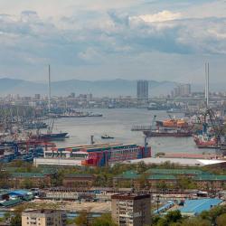 Фото Отель Новая уютная студия с потрясающим видом на мост