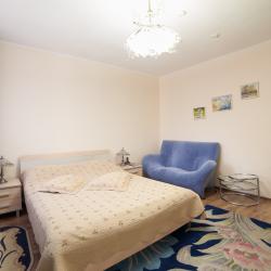 Номер стандарт с 1 двуспальной кроватью