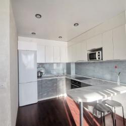 2-комнатные апартаменты улучшенные Дыбенко 27а