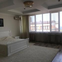 Фото Отель SHE (ШИ)