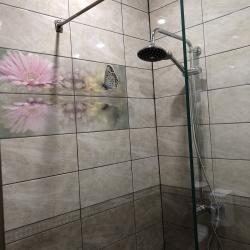 Номер стандарт с 1 двуспальной кроватью (мансарда)